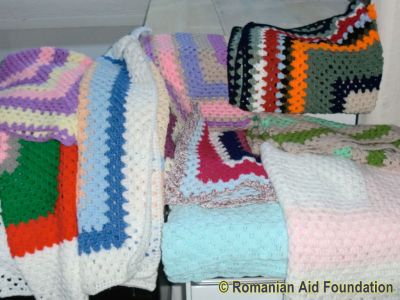 Selection of Knitted Blankets
Keywords: Dec11;Knits