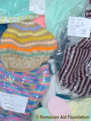 Selection of Knitted Hats for Children
Keywords: May12;Knits