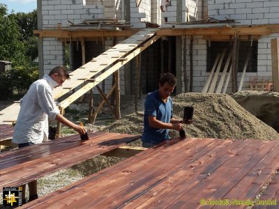 Preparing the roof boards
Keywords: jul15;Casa.Neemia;