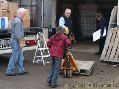 Operator training at Billingshurst, 03rd March 2012
Keywords: Mar12;Load12-02;Unit7