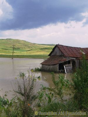 Keywords: Jun10;Flood2010;Fam-Cobila;Cobila