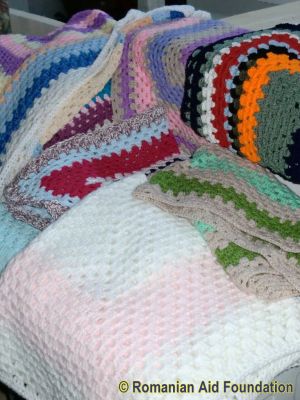 Selection of Knitted Blankets
Keywords: Dec11;Knits