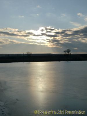 Lake at Tataraseni
Keywords: Jan12;Scenery;Tataraseni