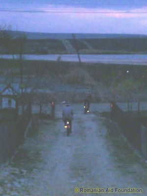 Keywords: apr12;Fam-Tataraseni;Bicycles;