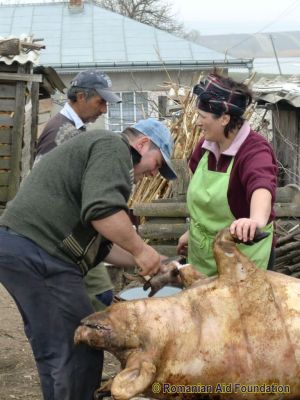 Preparing the Easter Pig
Keywords: Apr12;FoodPrep;Scenes