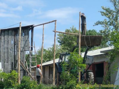 Building a Bigger Barn
If the ladder isn't long enough, try the bucket.
Keywords: May12