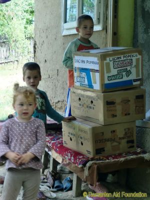 Keywords: jul12;Fam-Horlaceni;SponBox;Popescu.G