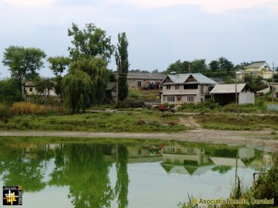 Lake at Tataraseni
Keywords: Sep13;Scenery