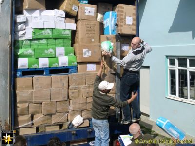 Unloading at Dealu Mare
Keywords: Apr14;Load14-02