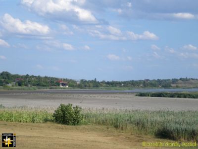 Lake at half its normal size
Keywords: Jul15