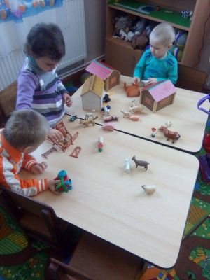 Nursery Equipment
Children enjoying donated kindergarten toys
Keywords: Mar16;Pub1604a
