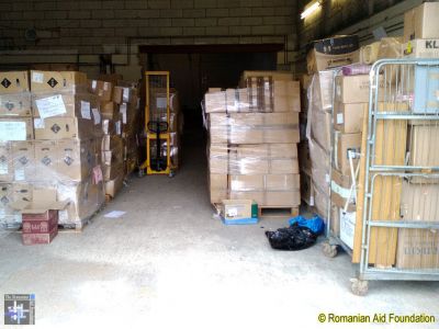 Billingshurst Warehouse - Ready for Loading
Keywords: Mar16;News1701j