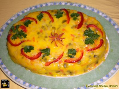 Salata de Boeuf
A dish that is popular at Easter and other special occasions.
Keywords: May16;FoodPrep;Pub1605m