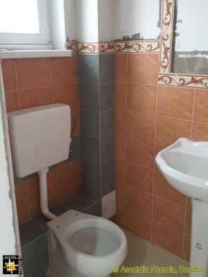 Casa Neemia - bathroom
Donated sanitary ware and wall tiles
Keywords: apr17;Casa.Neemia