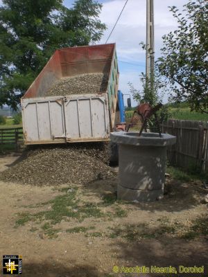 Well at Dimacheni
The well is 10 mtr deep; the gravel will prevent soil from filling the lower sections
Keywords: jul17