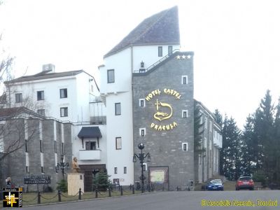 A Great Place for a Steak!
Hotel Castel Dracula
Keywords: Apr18;scenery