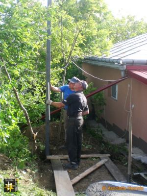 Reaching for the Sun
The rising cost of domestic energy and the availability of low priced kits have made the installation of solar heating systems very popular.
Keywords: may19