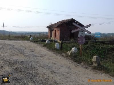 Waiting Room at Corlateni
Keywords: sep19;travel;scenes