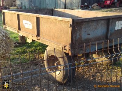 Still working
This trailer was donated, second-hand, in April 1994; still in regular use 26 years later.
Keywords: Apr20