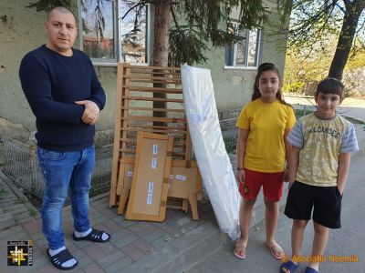 Donation to Family
Keywords: apr20