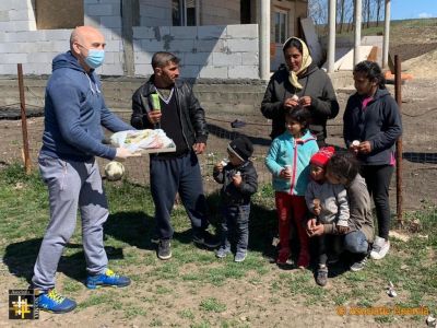 Donation to Family
Keywords: apr20