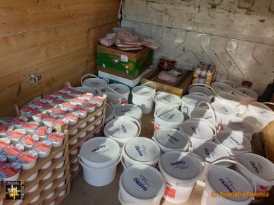 Yoghurt, by the bucket-load
Keywords: apr20