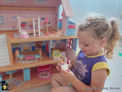 The Dolls' House
Keywords: jul22;School-Balinti