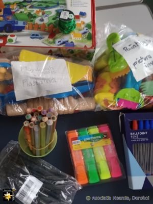 School Resources
Pens and plasticine
Keywords: sep96;Schools